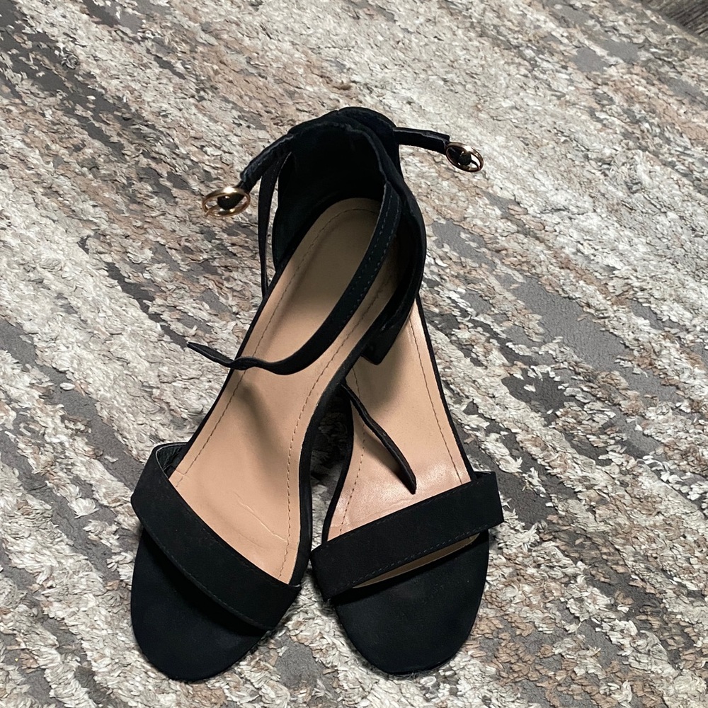 Elegant Black Women's Sandals